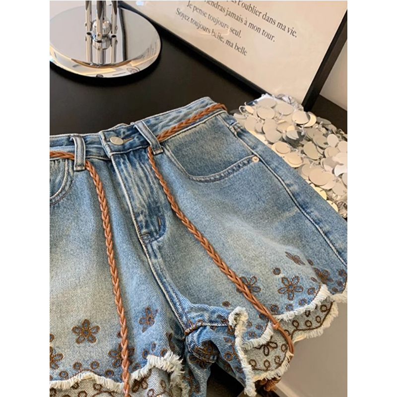 Breathable Vintage Denim Short - Shorts Denim Frayed recension och pris